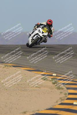 media/Oct-08-2023-CVMA (Sun) [[dbfe88ae3c]]/Race 3 Amateur Supersport Middleweight/